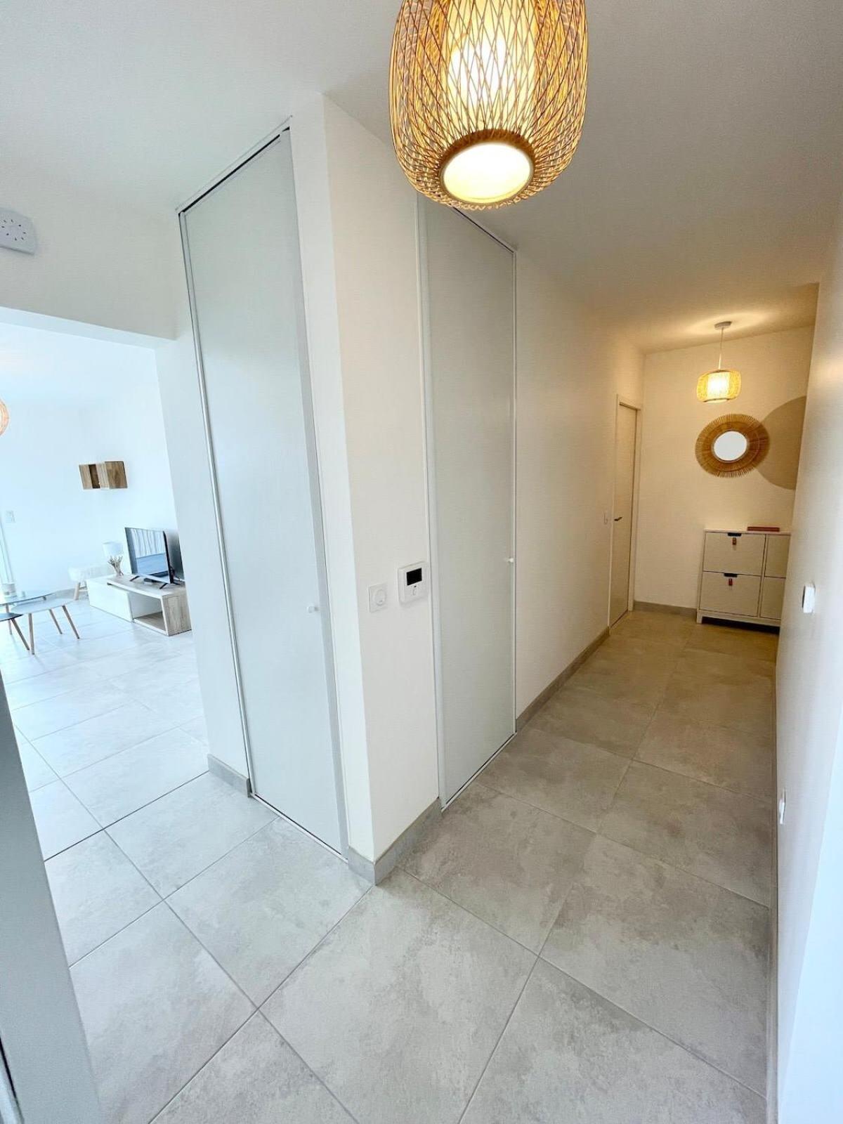 Spacieux Appartement Neuf De Standing Hyper Cosy Larmor-Plage Exterior photo